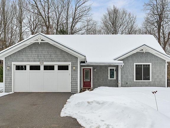 2nd image of 64 Webster Ridge