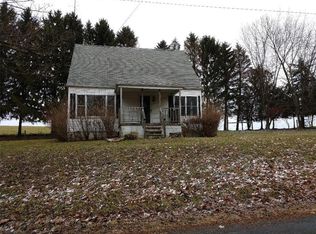 551 Fairview Rd, Petrolia, PA 16050