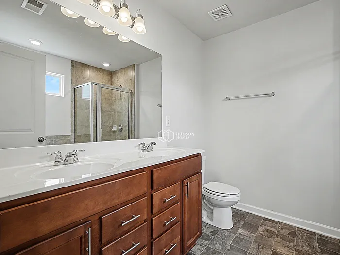 808 Royal Red Ct — Photo 24