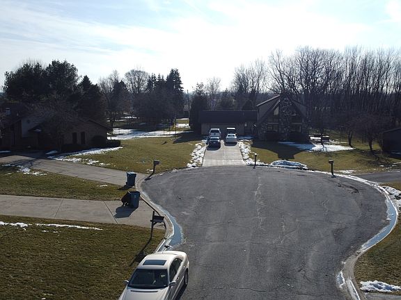 2nd image of 9213 W 91st Ct