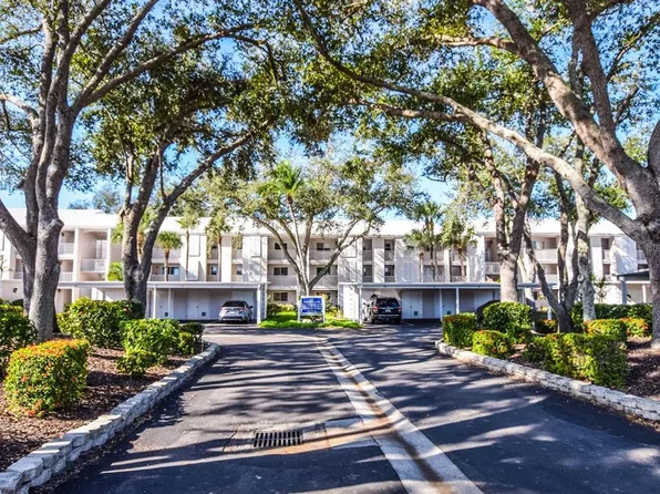 437 Cerromar Ln Unit 519, Venice, FL 34293