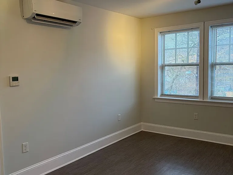 3300 Rhode Island Avenue — Photo 3