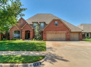 1315 Boomer Trl, Edmond, OK 73034