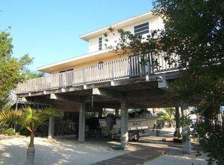 27456 Cayman Ln, Ramrod Key, FL 33042