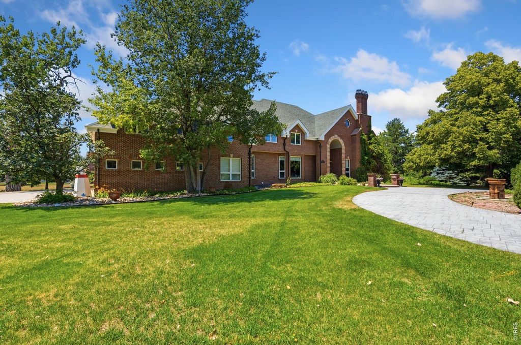 7733 Park Ridge Cir