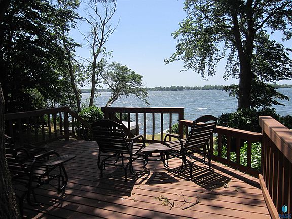 4th image of 1473 N Lakeview Dr