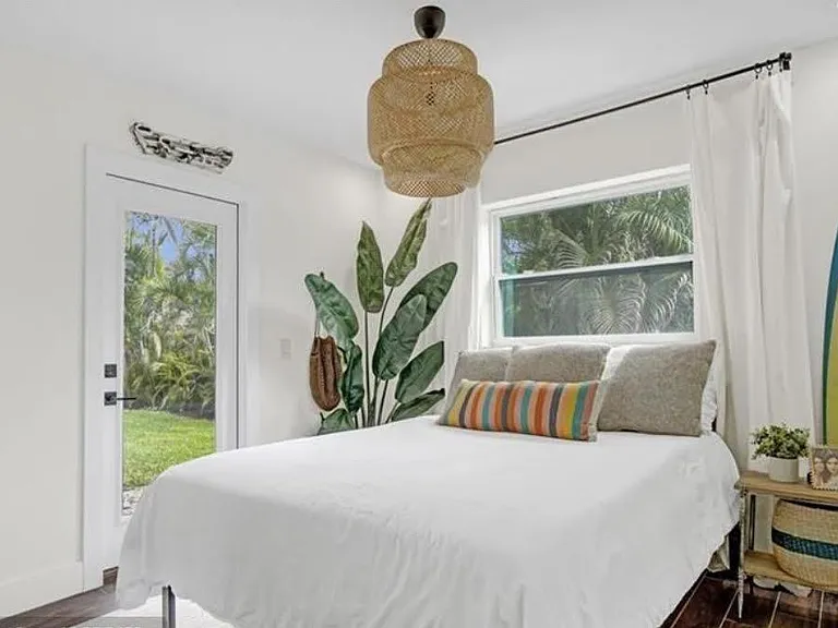 1189 W Camino Real — Photo 8
