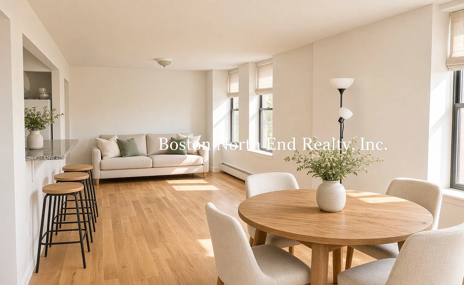 4 bed, 950 sqft, $5,500 — Photo 2