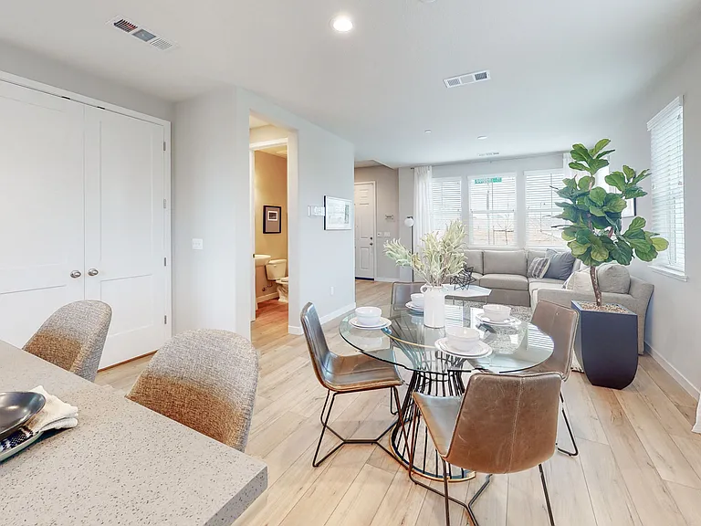 1590 Abundance Way — Photo 6
