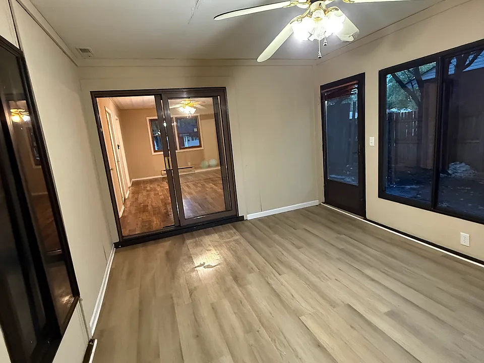 5219 Harbor Blvd