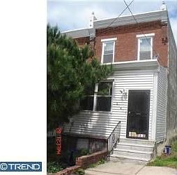 2nd image of 6643 Lansdowne Ave