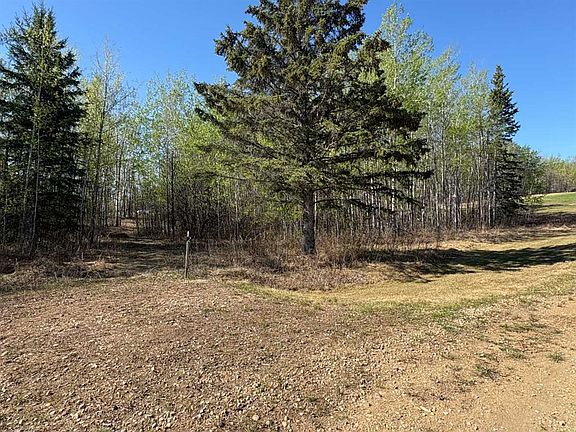 4th image of 660023 Range Road 224 #2