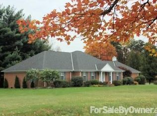 101 Pine St, Marietta, OH 45750