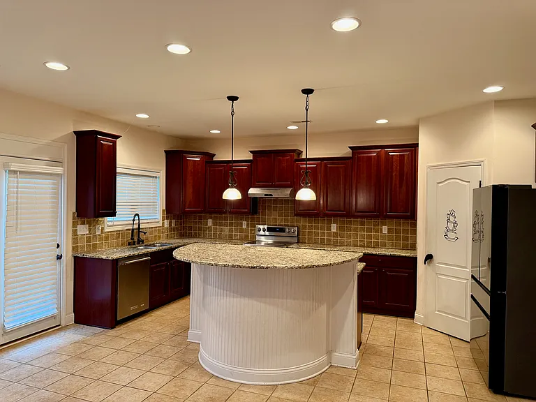 937 Jouett Creek Dr — Photo 12