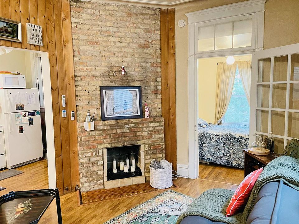 1st image of 2651 N Wilton Ave #2R