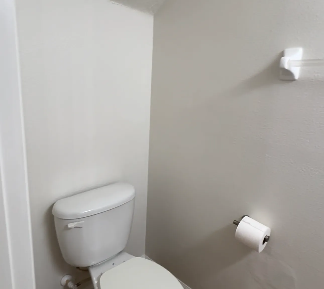 2 bed, 2.5 bath, 1550 sqft, $2,100 — Photo 4