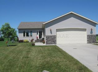 504 3rd St N, Sabin, MN 56580