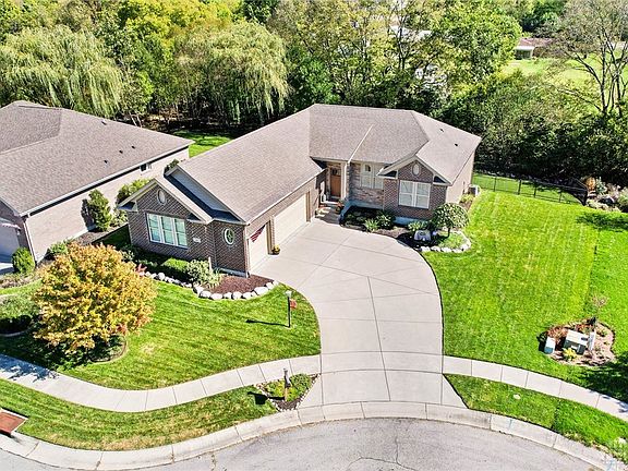 5th image of 2462 Sydneys Bend Dr