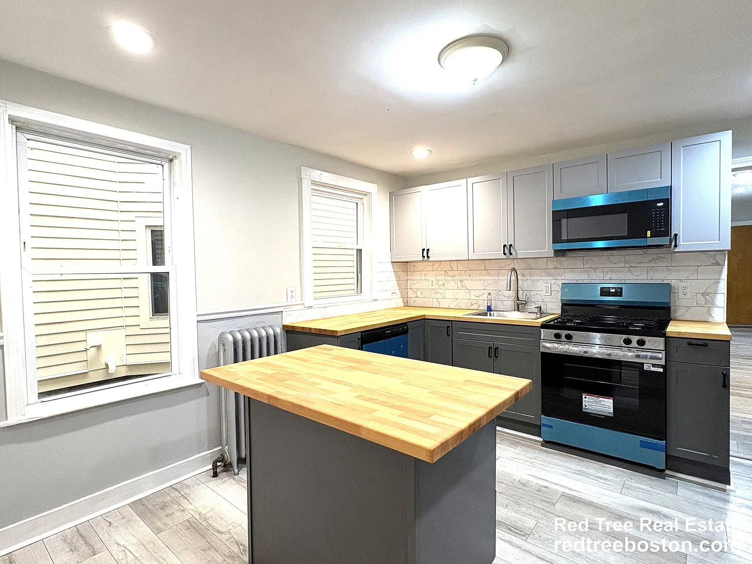 4 bed, 1400 sqft, $3,400 — Photo 3