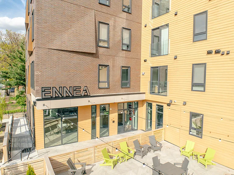 Ennea — Photo 22