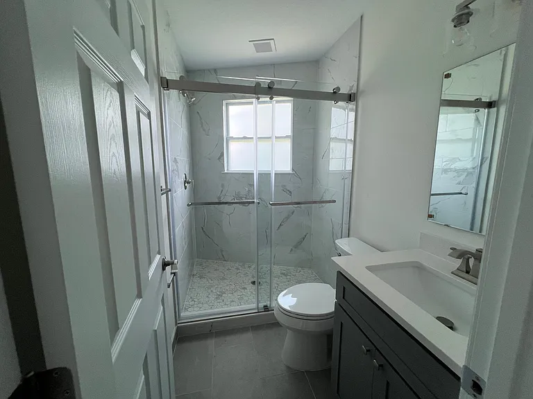 219 S Grandview Ave — Photo 38