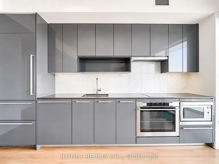 117 McMahon Dr #701 — Photo 19