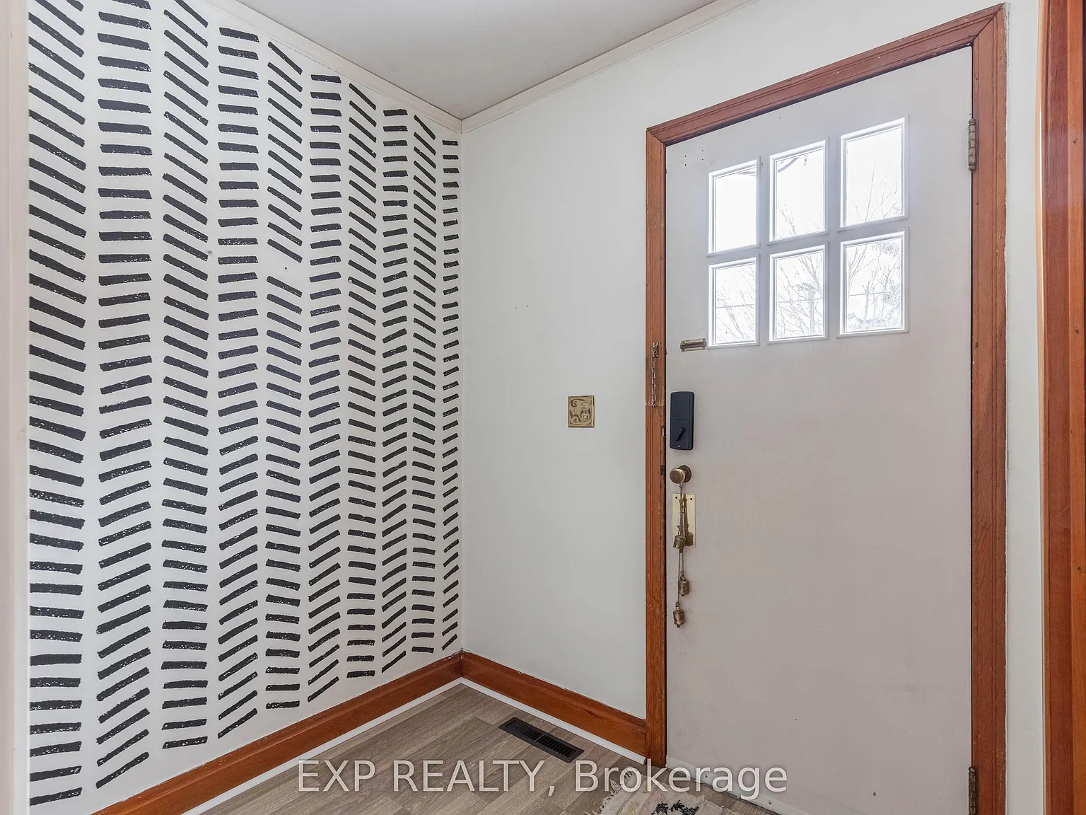 3 bed, $2,500 — Photo 4