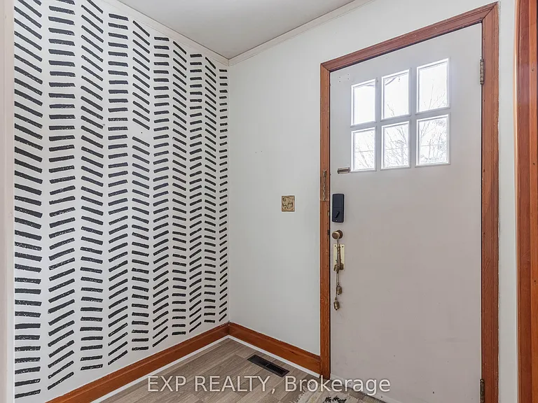 412 S Pelham Rd — Photo 4
