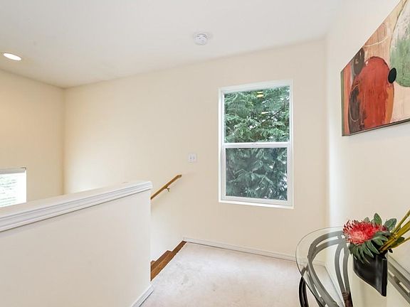 5th image of 9105 229th Pl NE
