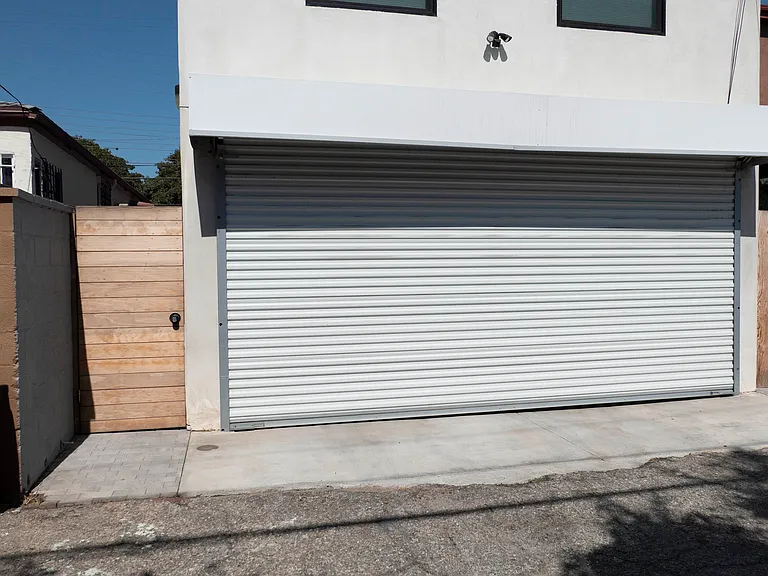 3939 S Centinela Ave #B — Photo 15