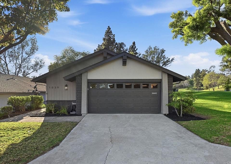 1st image of 1039 La Casa Dr