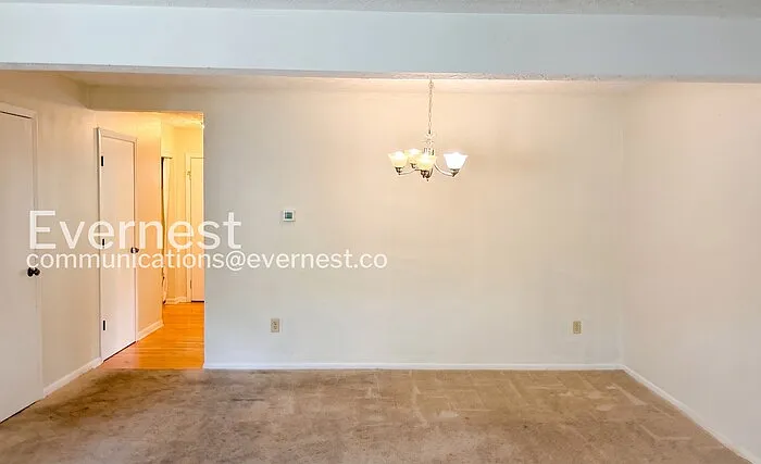 1268 Michigan Ave — Photo 9