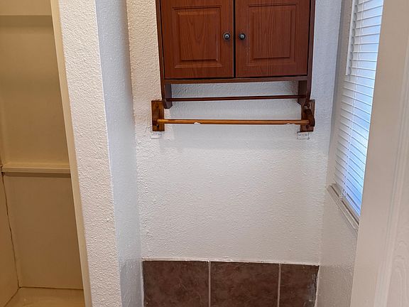 2nd image of 8557 Juniper Ave #3