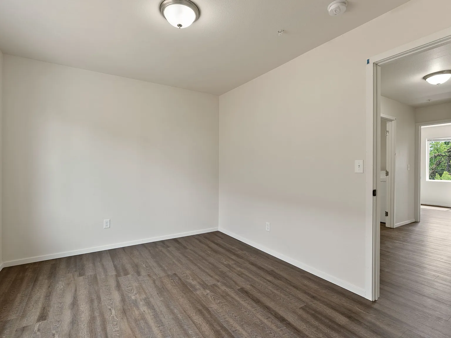 Pence Properties Alki — Photo 2