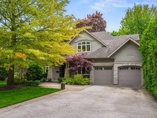 370 Christina Dr, Oakville, ON L6K 1H6