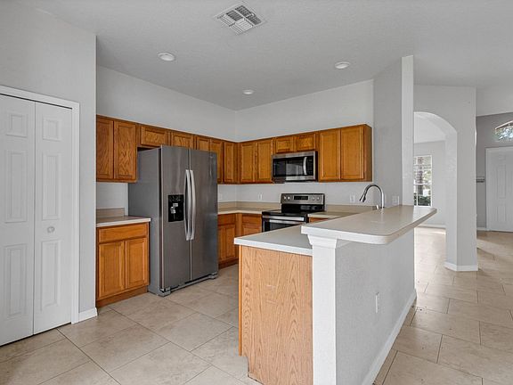 4th image of 2945 Bonita Cir