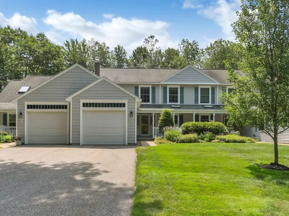119 Hampton Glen Drive #27, Kennebunk, ME 04043