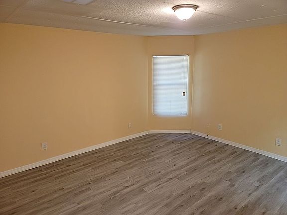 5th image of 3404 E 27th Pl