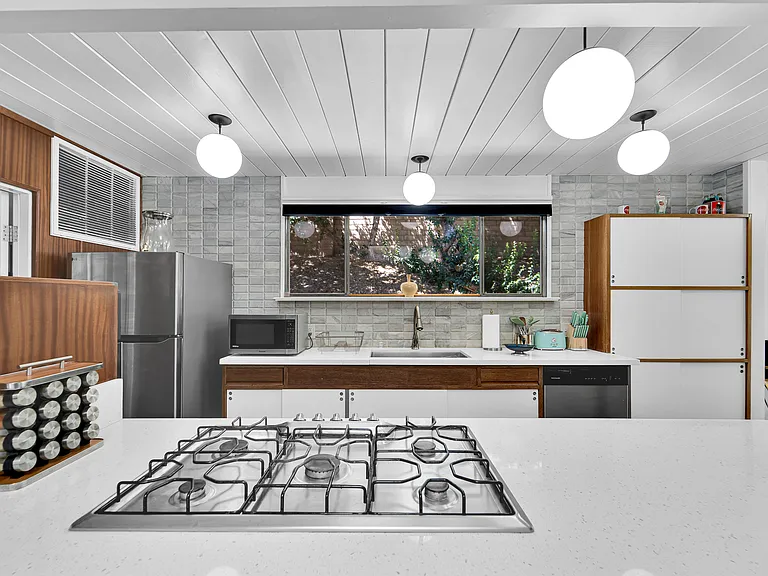 12600 Jimeno Ave — Photo 36