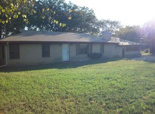 538 Dunaway Ln, Azle, TX 76020
