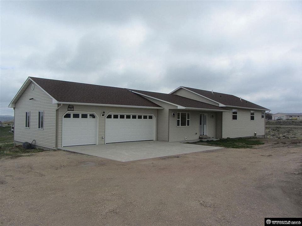 1st image of 52 Collins Dr