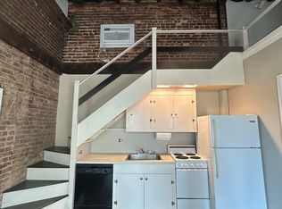114 S Patrick St #3, Alexandria, VA 22314