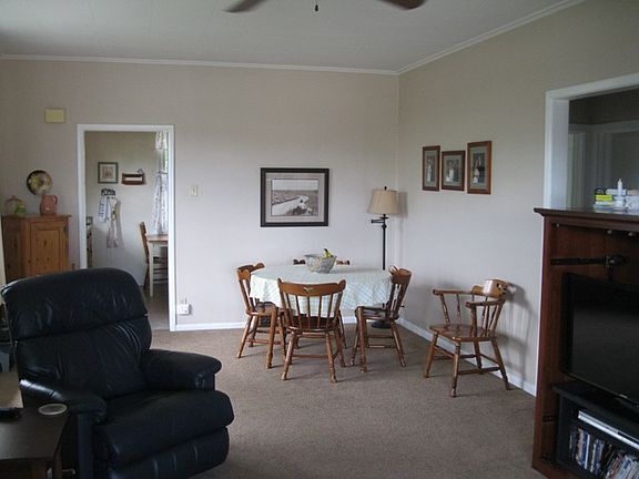 5th image of 111 N Strevell Ave