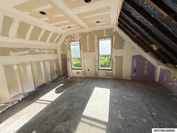 3rd image of 507 N Massachusetts Ave