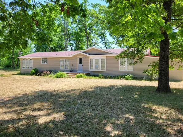 1454 E Schondel St, White Cloud, MI 49349