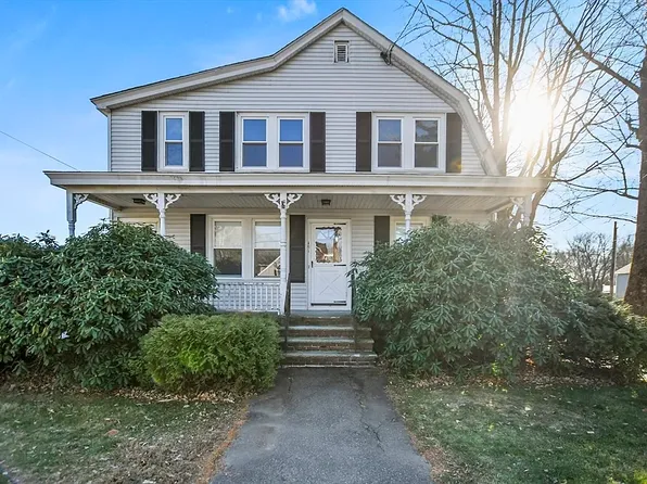 151 Greenmont Ave #2, Dracut, MA 01826