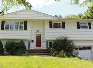 7 York Rd, Newton, NJ 07860