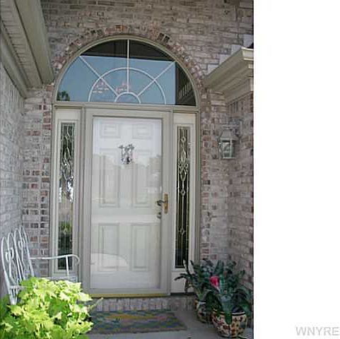 1st image of 14 Primrose Ln