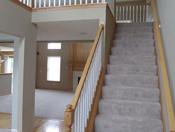 2nd image of 5833 Glen Eagles Dr
