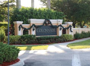 10054 Chiana Cir, Fort Myers, FL 33905